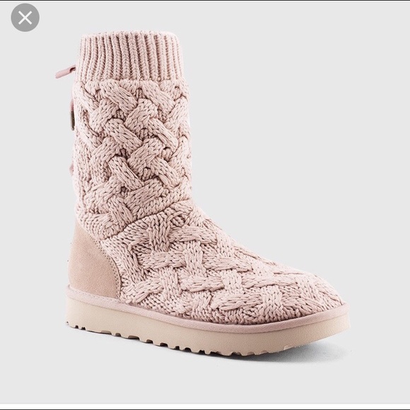 isla bootie ugg